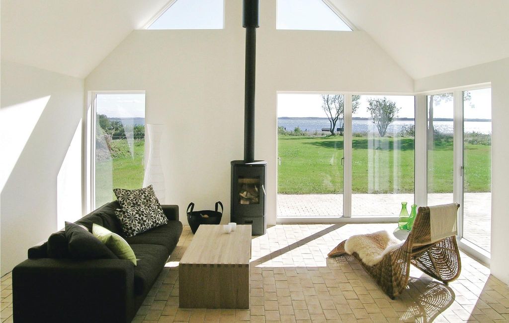 Ronbjerg House | 2 bedroom accommodation in Øster Assels