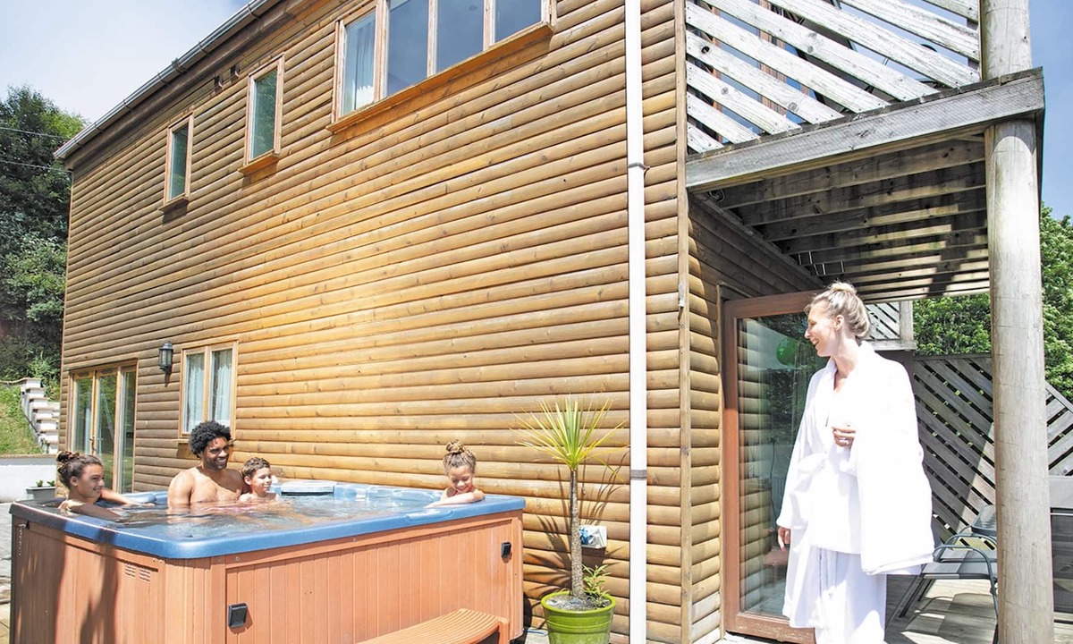 Perranporth Cabin | 2 bedroom accommodation in Perranporth