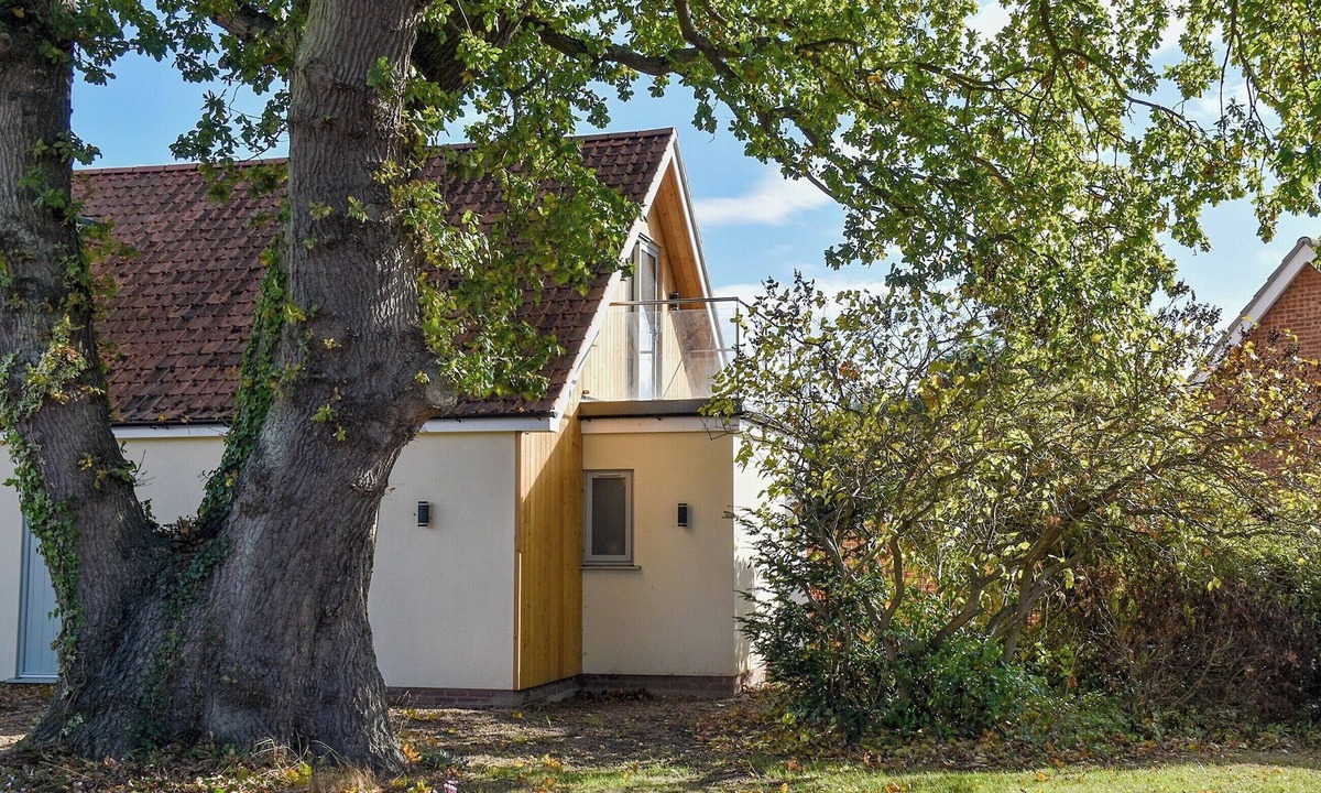 Layer Marney Cottage | 2 bedroom accommodation in West Mersea