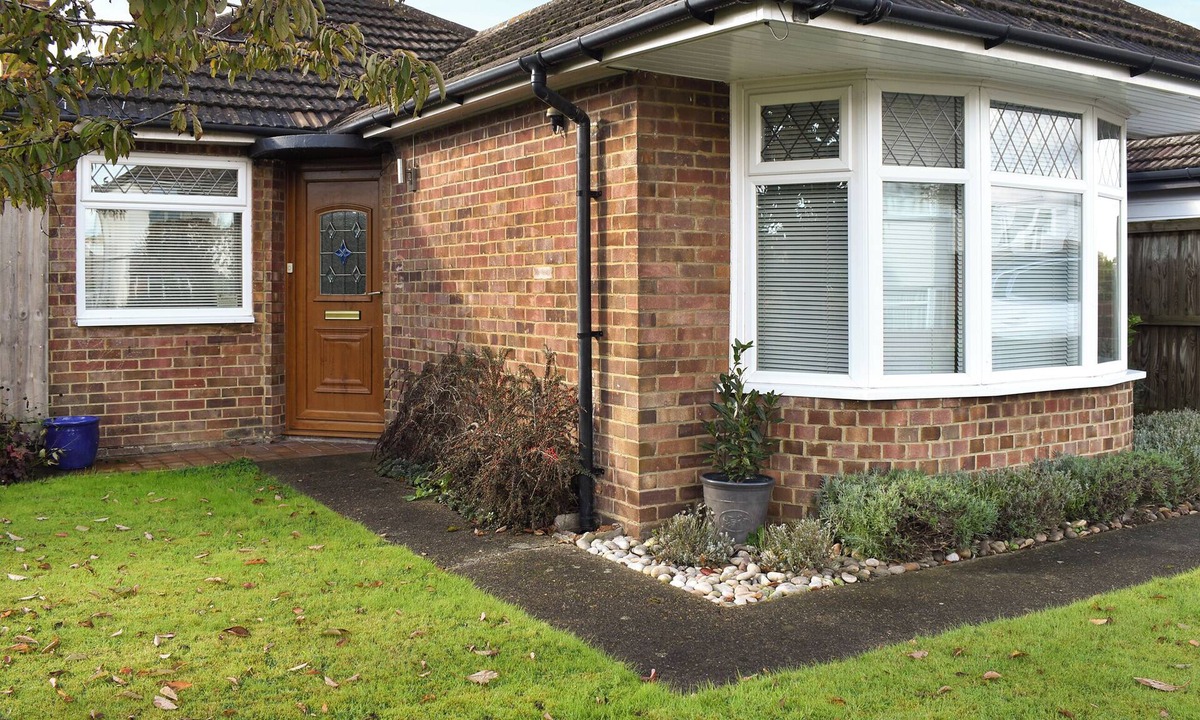 Canterbury Cottage | 2 bedroom accommodation in Canterbury