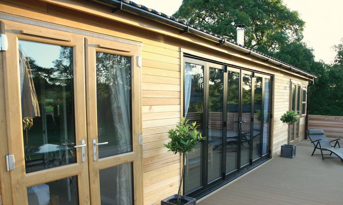 Westcott Cabin | 2 bedroom accommodation in Cullompton