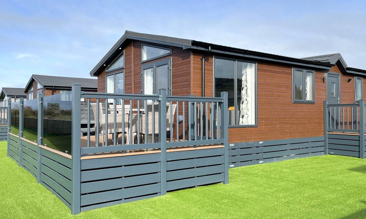 Edingworth Cabin | 2 bedroom accommodation in Edingworth