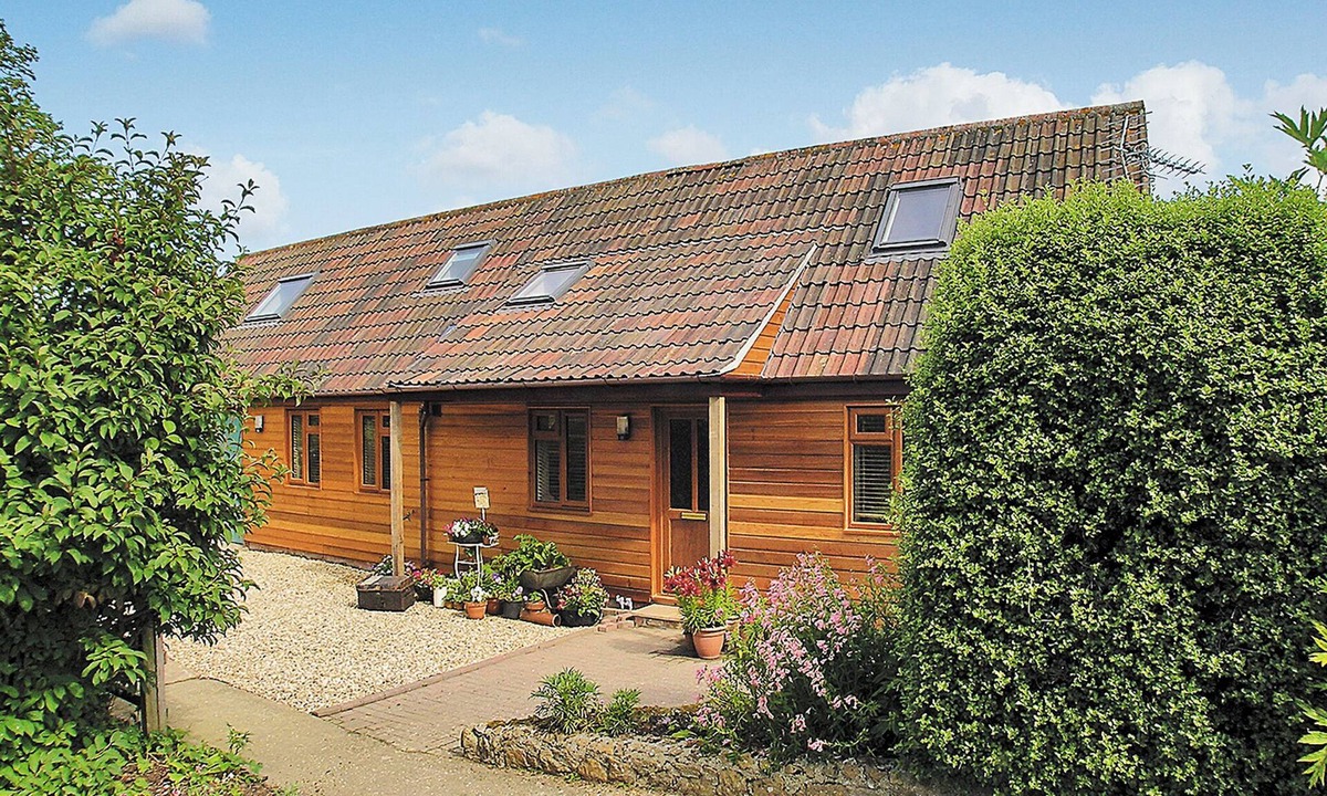 Eleighwater Cottage | 2 bedroom accommodation in Whitney Bottom, Ilminster