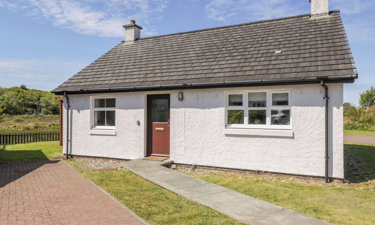 Tayvallich Cottage | 2 bedroom accommodation in Tayvallich