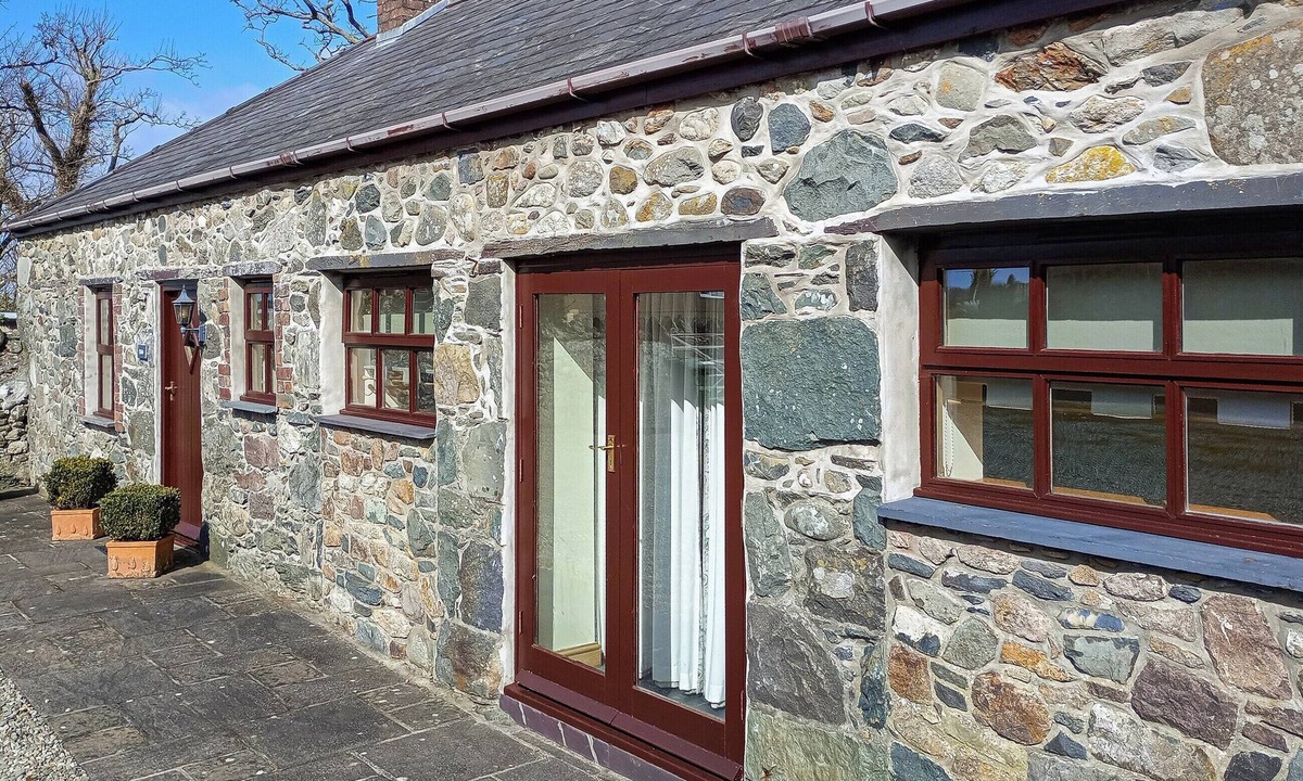 Bontnewydd Cottage | 2 bedroom accommodation in Bontnewydd, Caernarfon