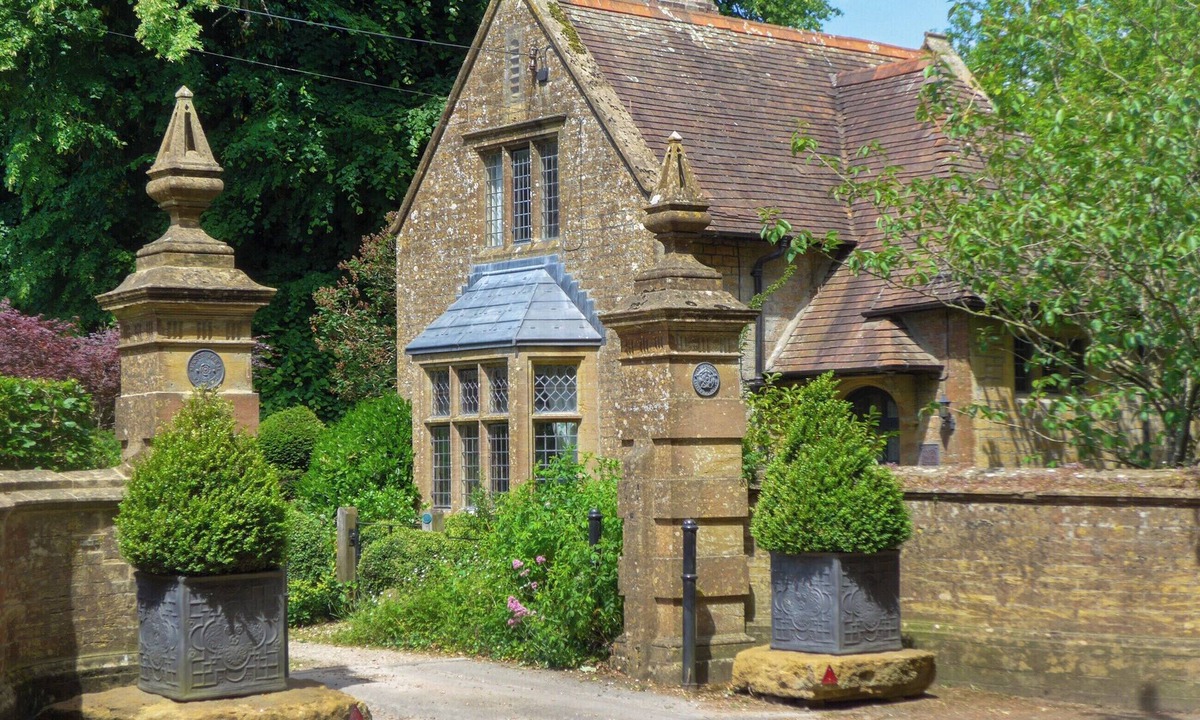 North Perrott Cottage | 2 bedroom accommodation in Crewkerne