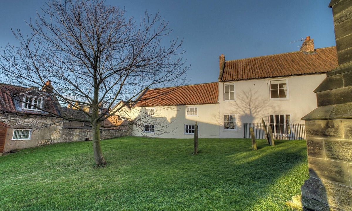 Pickering Cottage | 2 bedroom accommodation in Pickering