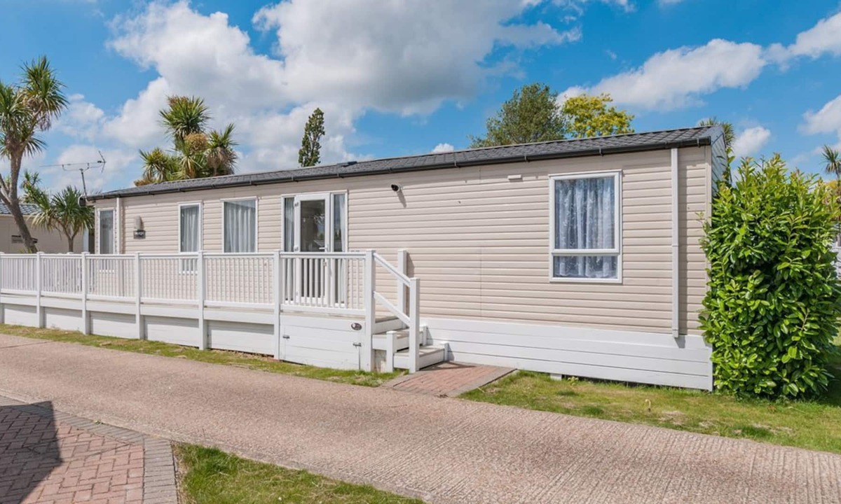 Westmarsh House | 2 bedroom accommodation in Monkton, Nr Ramsgate