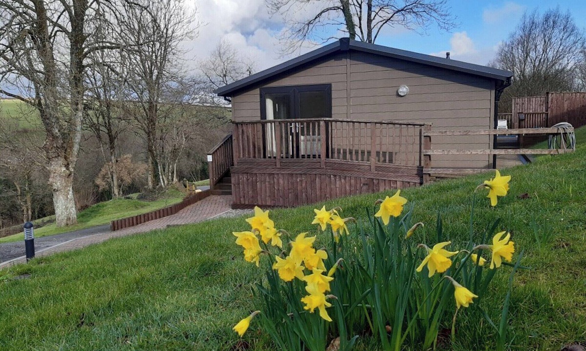 Ash Mill Ski Chalet | 2 bedroom accommodation in South Molton, nr Barnstaple