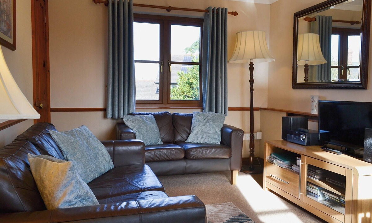 Shebbear Cottage | 2 bedroom accommodation in Shebbear, near Beaworthy