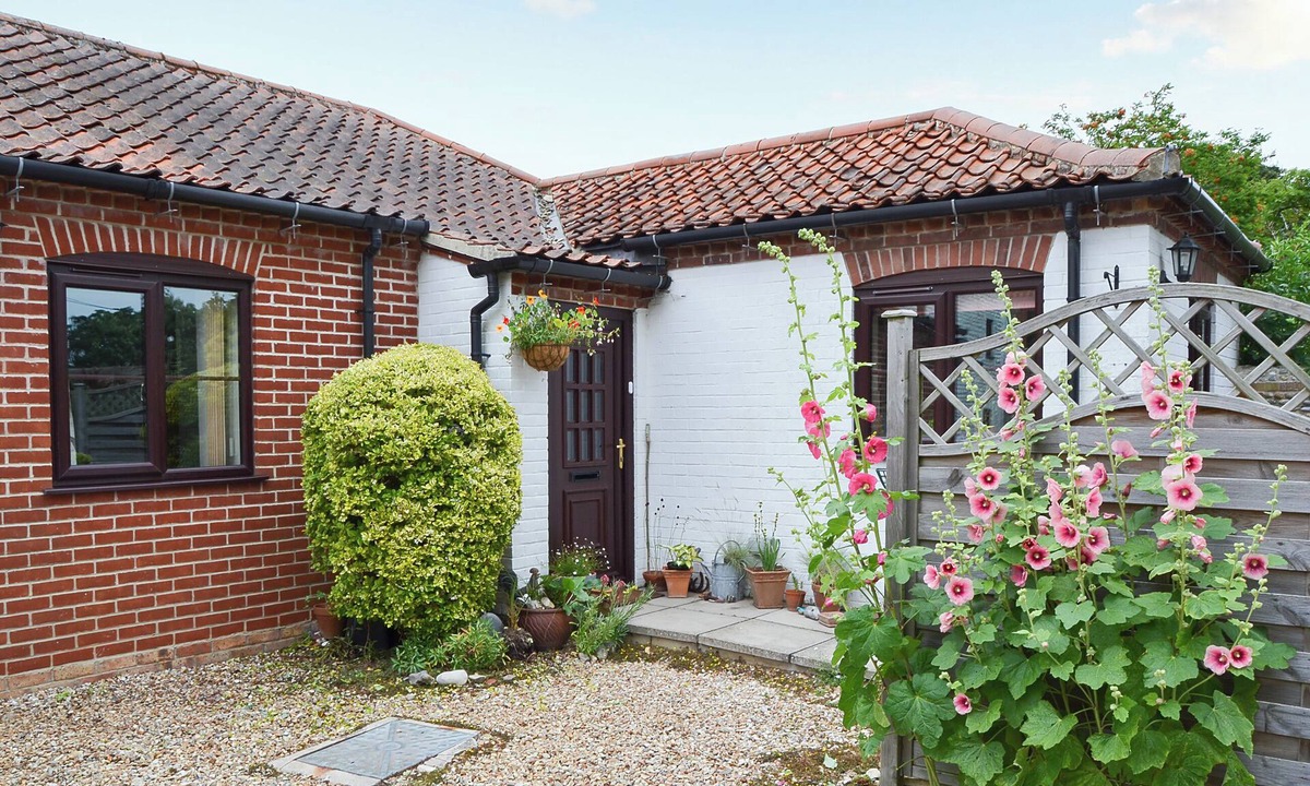 Morston Cottage | 2 bedroom accommodation in Blakeney
