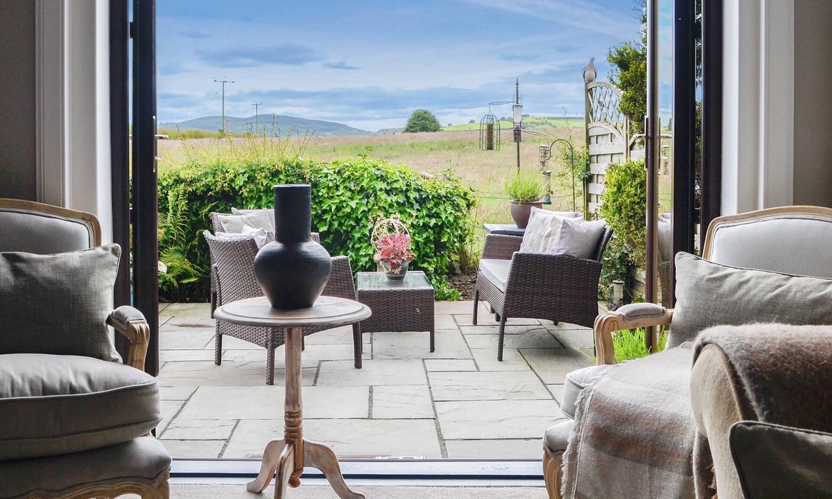 Dumfries Cottage | 2 bedroom accommodation in Dumfries