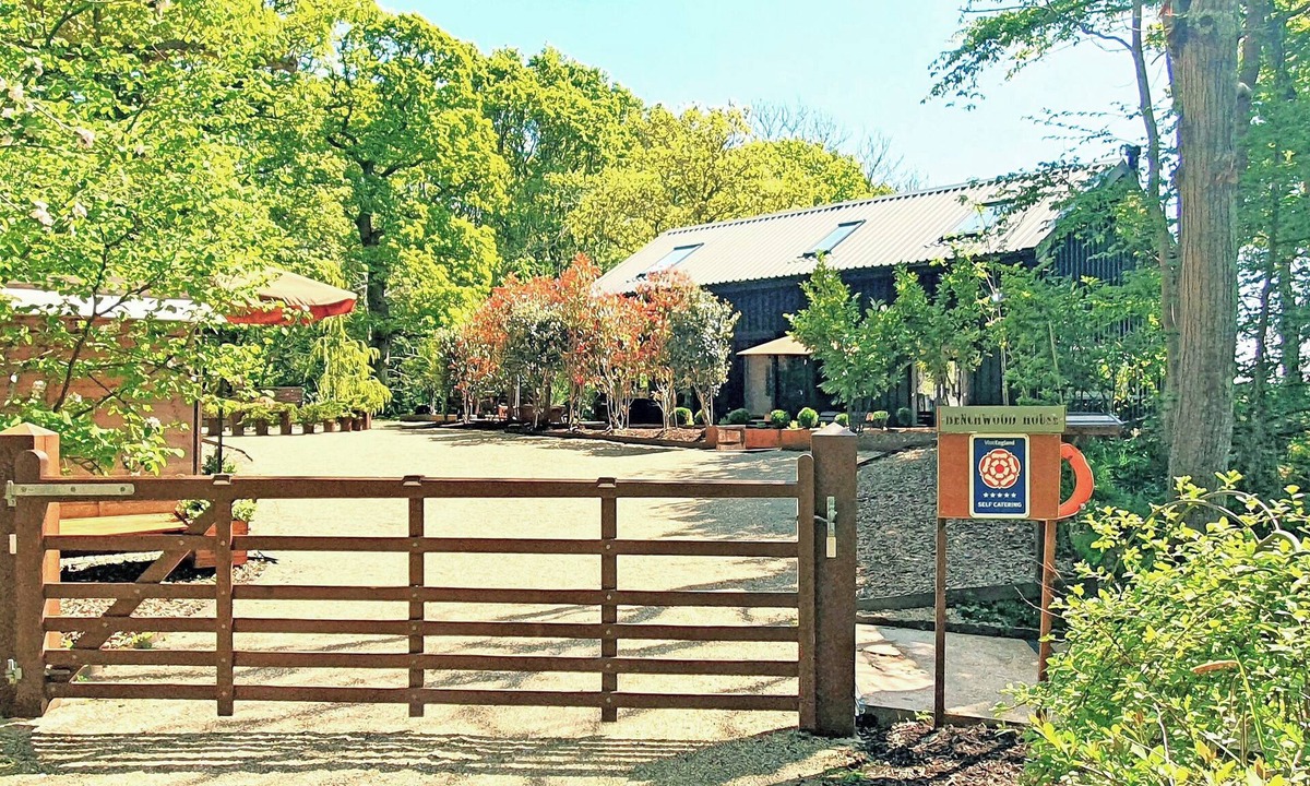 Hastings Cottage | 2 bedroom accommodation in Hastings