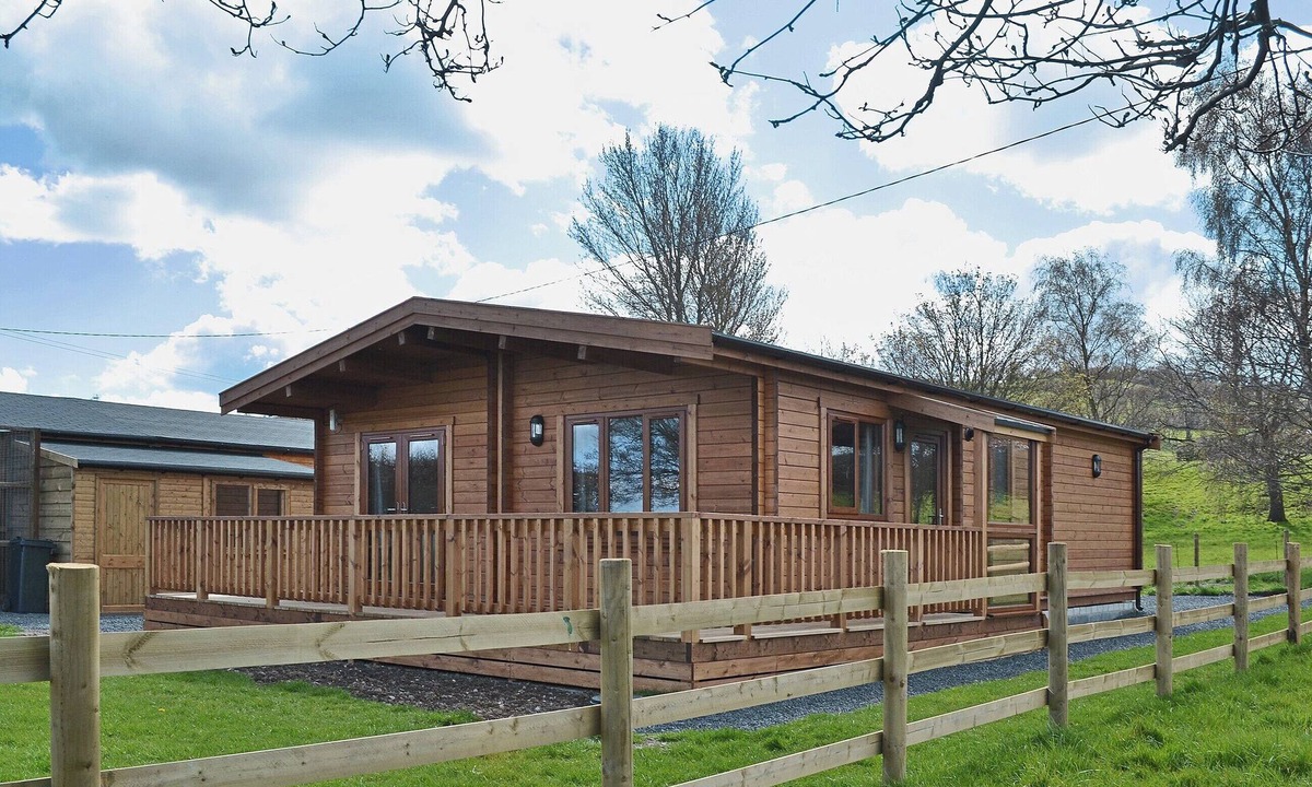 Kingswood Cottage | 2 bedroom accommodation in Bromlow, near Minsterley