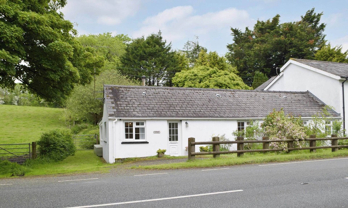 Narberth Cottage | 2 bedroom accommodation in Narberth