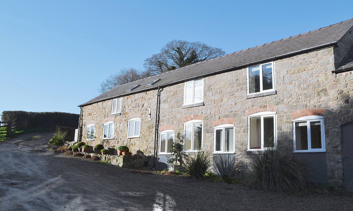Longford Cottage | 2 bedroom accommodation in Oswestry