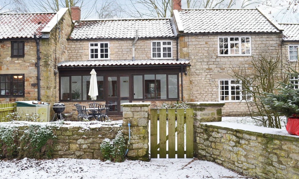Cropton Cottage | 2 bedroom accommodation in Cropton, near Pickering