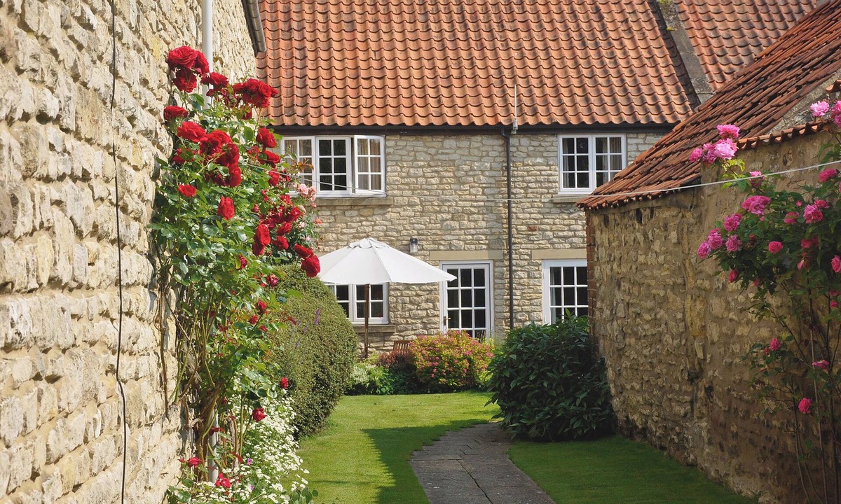 Pickering Cottage | 2 bedroom accommodation in Pickering