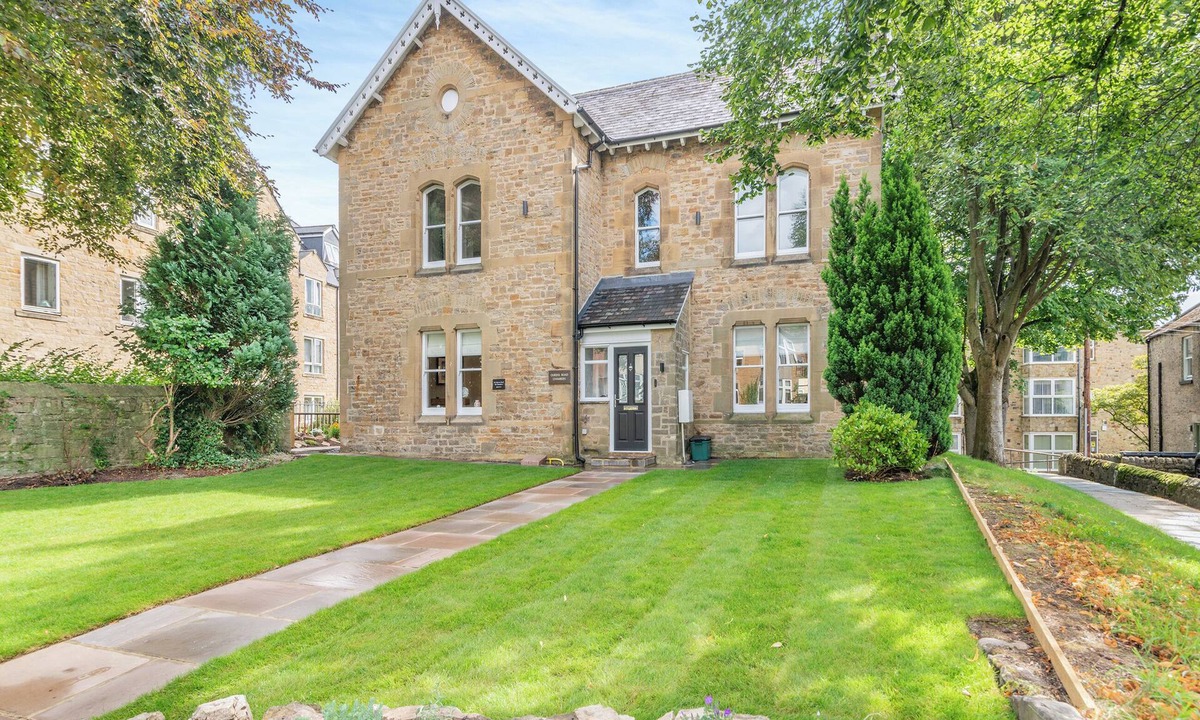 Richmond Cottage | 2 bedroom accommodation in Richmond