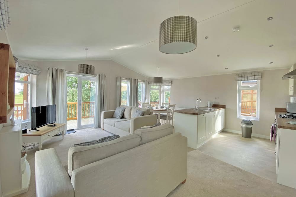 Tunstall Ski Chalet | 2 bedroom accommodation in Tunstall, Richmond