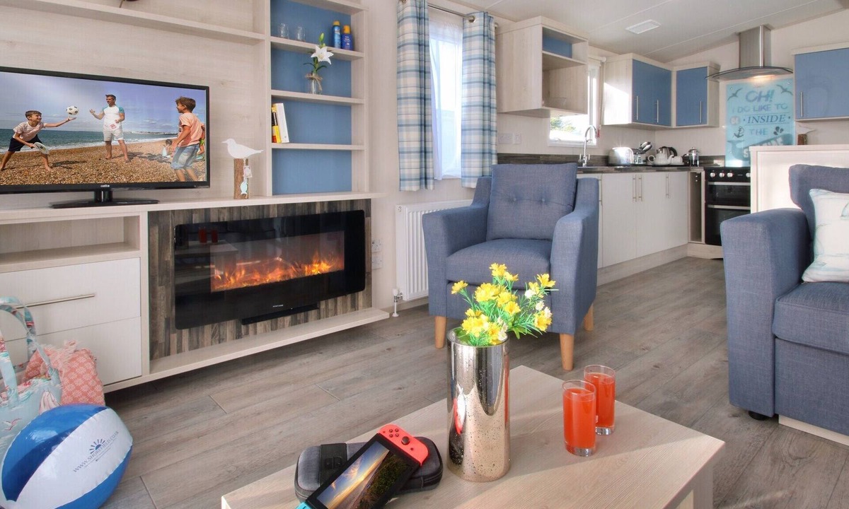 Ringwood House | 2 bedroom accommodation in St. Leonards, Ringwood