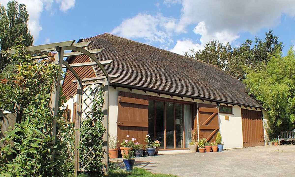 Snodland Cottage | 2 bedroom accommodation in Snodland