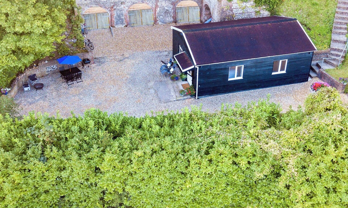 Steyning Cottage | 2 bedroom accommodation in Steyning