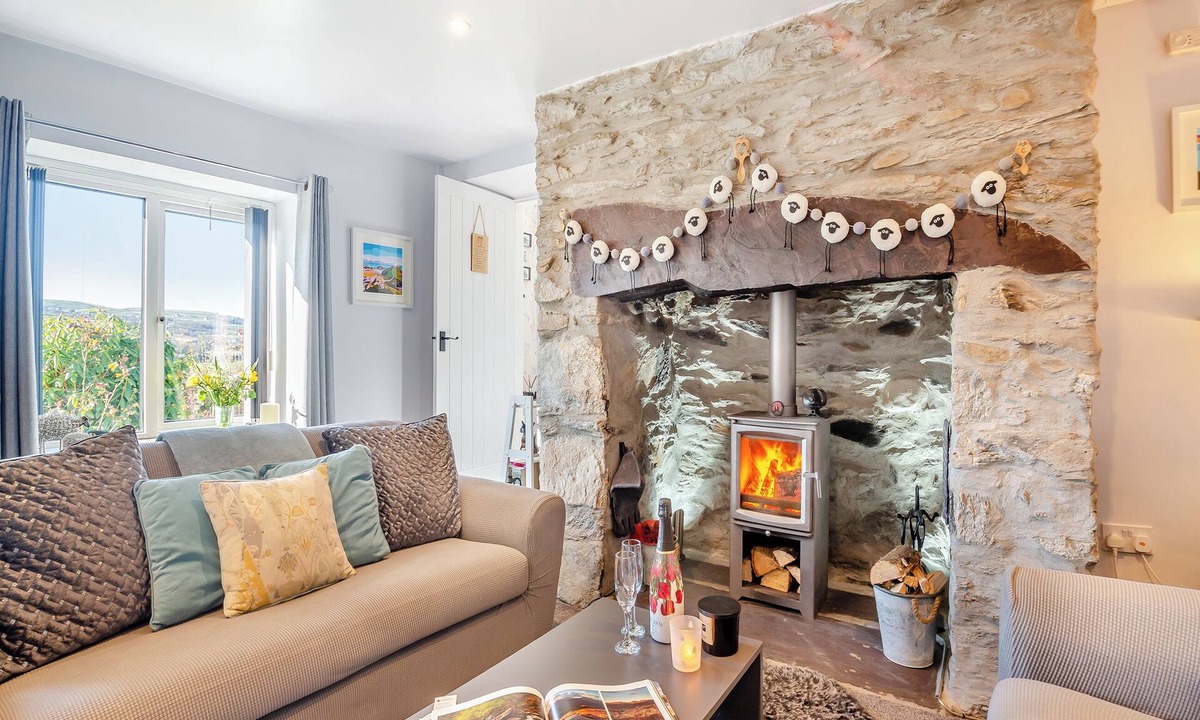 Llanllyfni Cottage | 2 bedroom accommodation in Talysarn