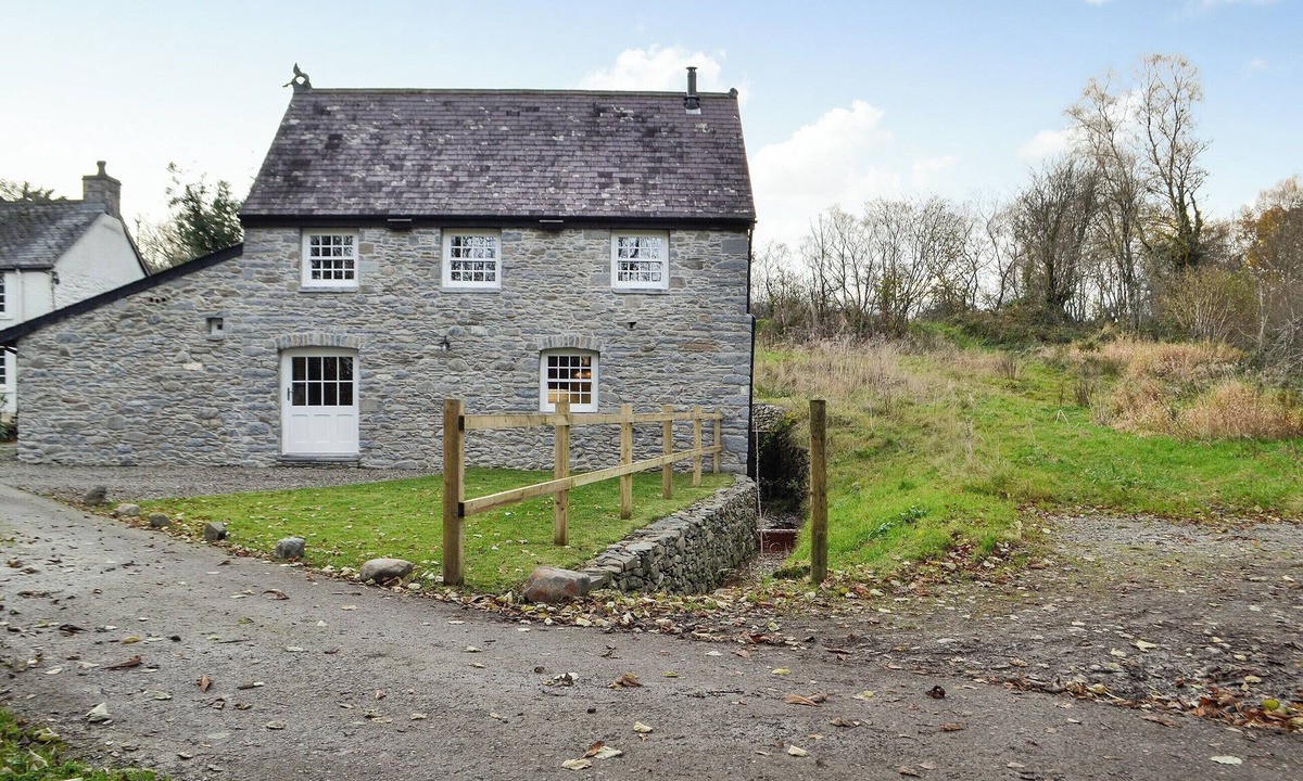 Tregaron Cottage | 2 bedroom accommodation in Tregaron