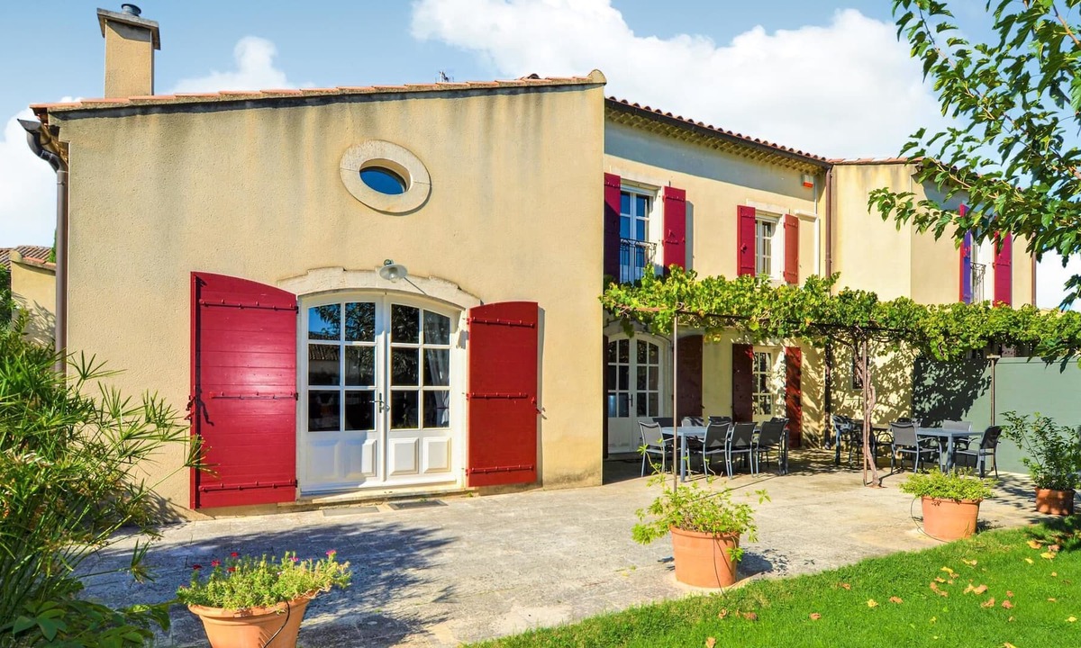 Maillane House | 2 bedroom accommodation in Maillane