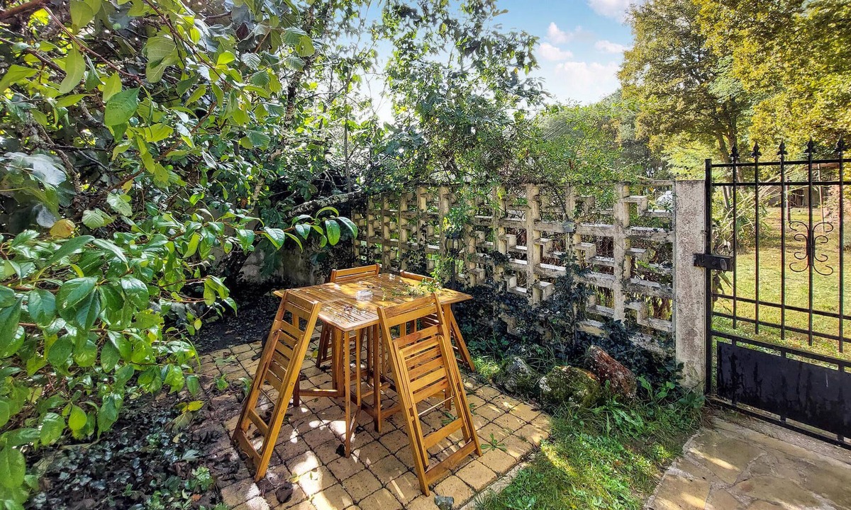 Noaillan House | 2 bedroom accommodation in Noaillan