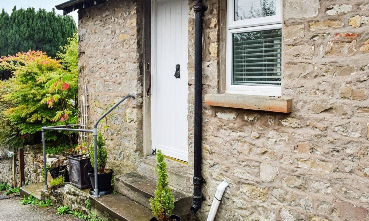 Arnside Cottage | 2 bedroom accommodation in Arnside