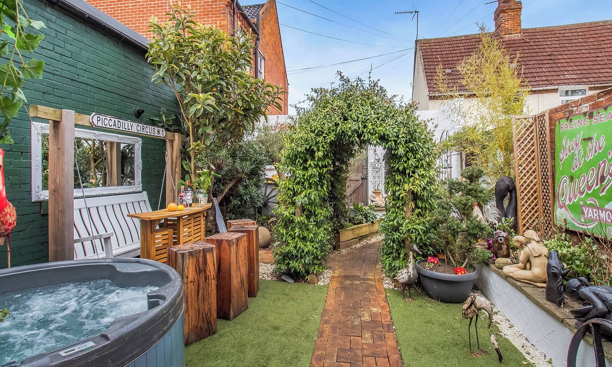 Beccles Cottage | 2 bedroom accommodation in Beccles