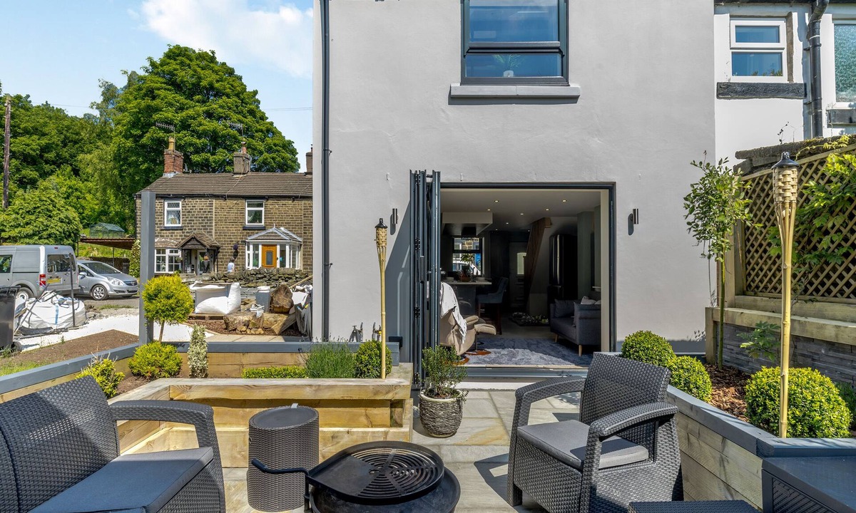 Padfield Cottage | 2 bedroom accommodation in Glossop
