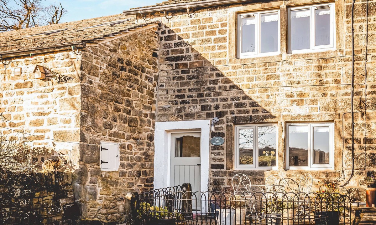 Oakworth Cottage | 2 bedroom accommodation in Haworth