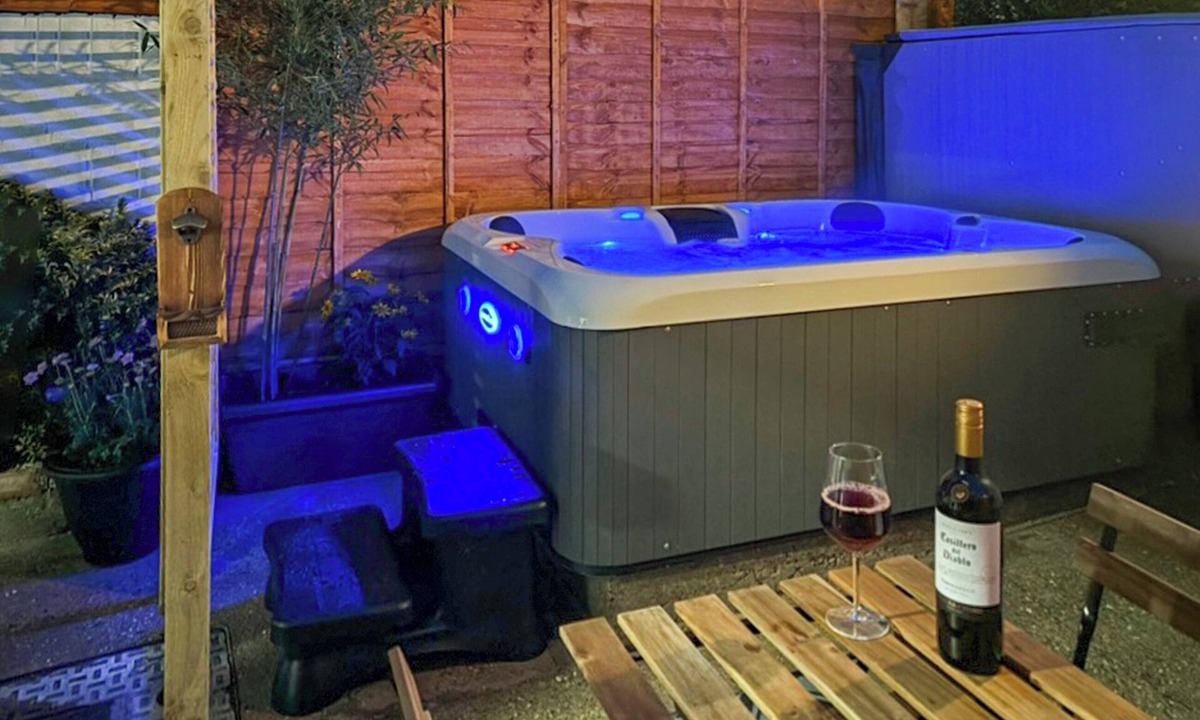 Hornsea Cottage | 2 bedroom accommodation in Hornsea