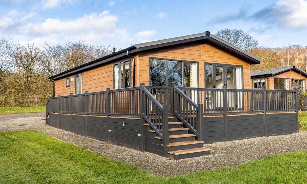 Ledbury Cabin | 2 bedroom accommodation in Ledbury