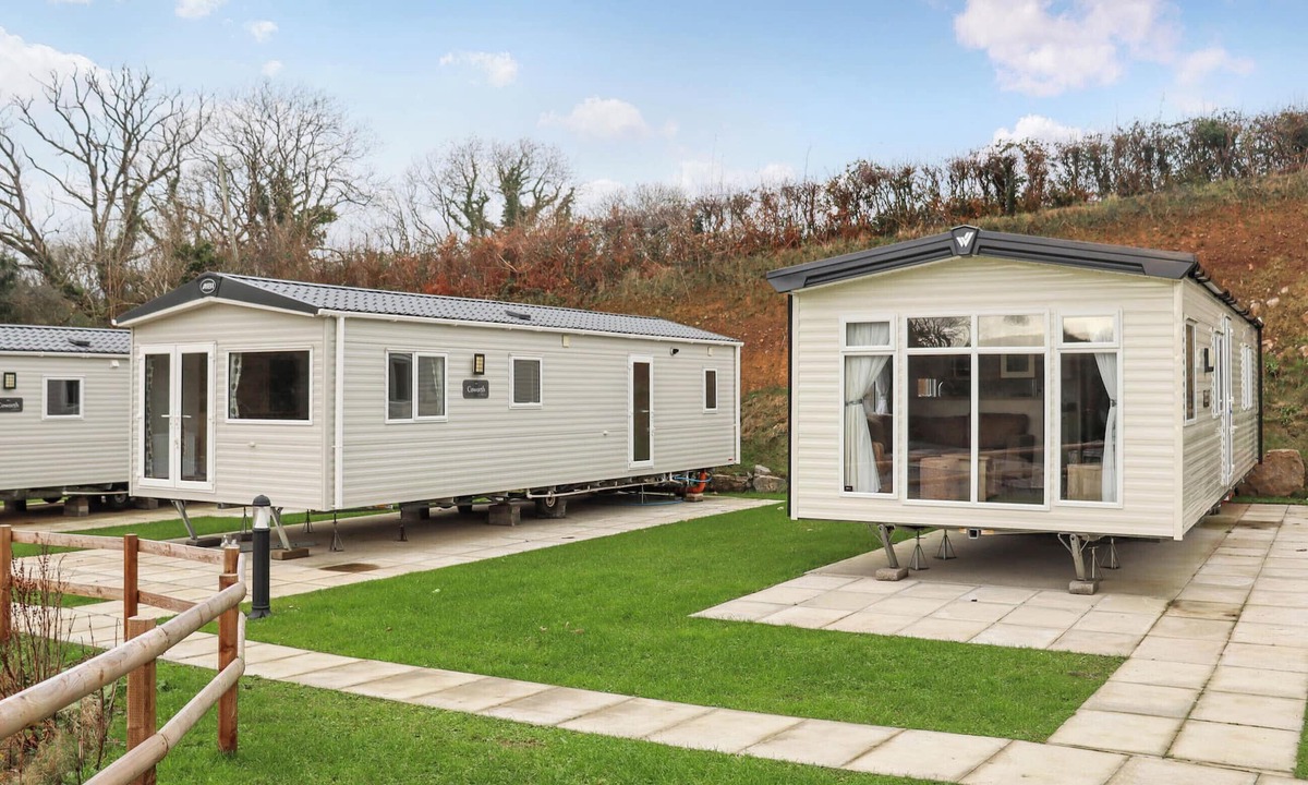 Pendine Cottage | 2 bedroom accommodation in Pendine