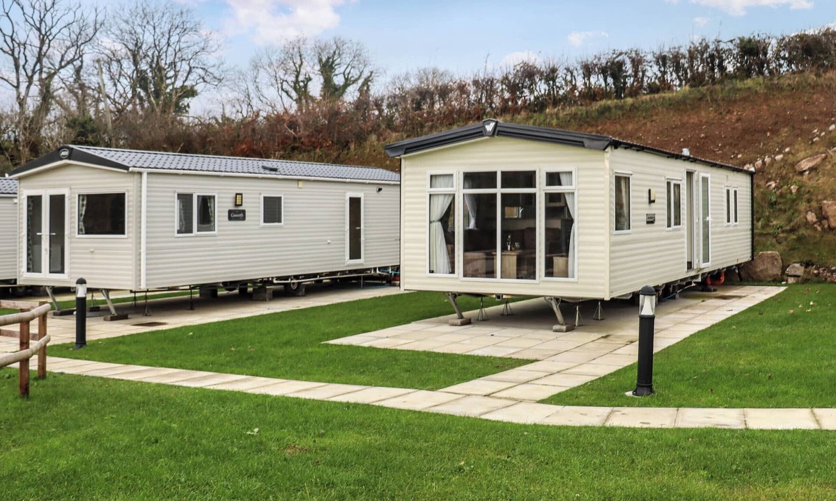 Pendine Cottage | 2 bedroom accommodation in Pendine