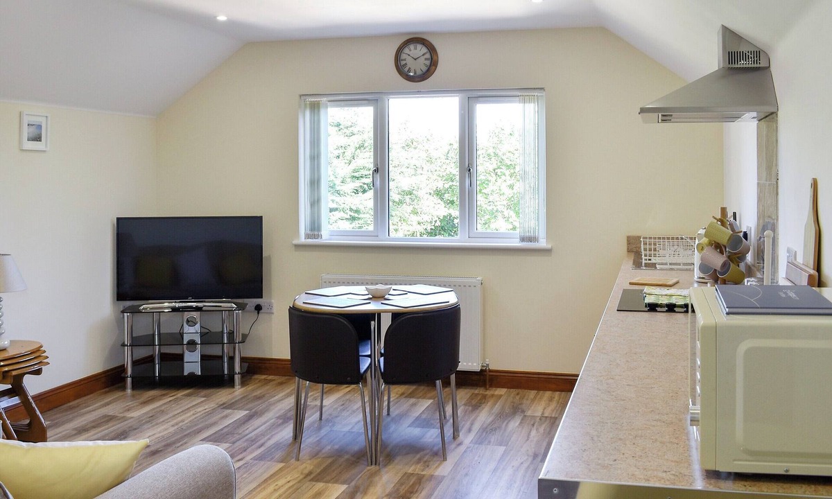 Apse Heath Cottage | 2 bedroom accommodation in Sandown