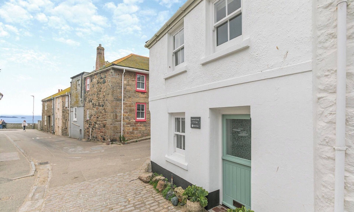 St Ives Cottage | 2 bedroom accommodation in St Ives