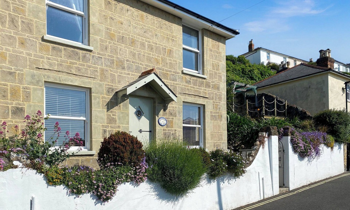 Ventnor Cottage | 2 bedroom accommodation in Ventnor