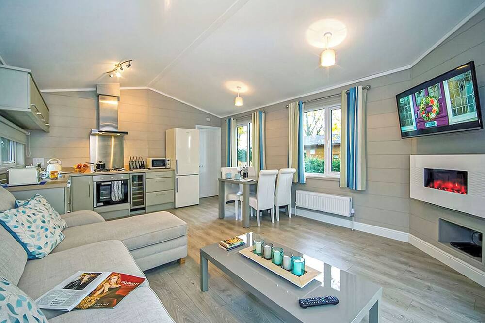 Low Catton Ski Chalet | 2 bedroom accommodation in Welburn