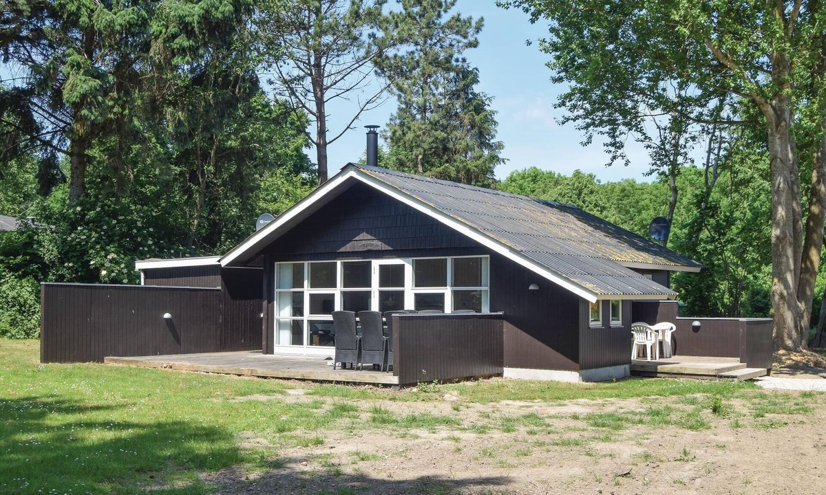 Nordenbro Vesteregn House | 2 bedroom accommodation in Humble