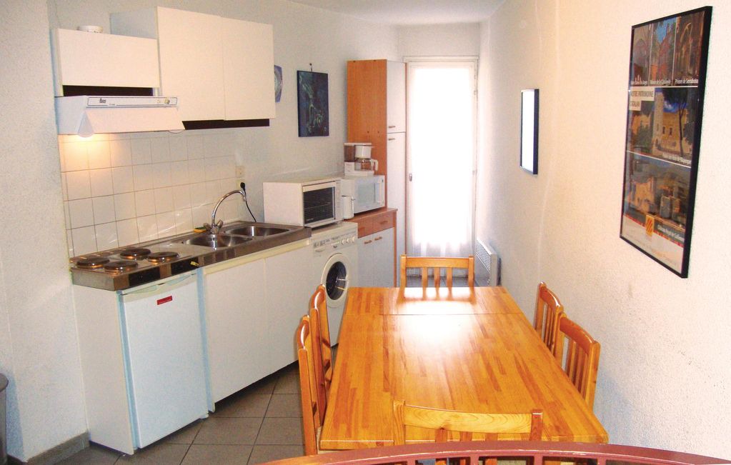Baixas Apartment | 2 bedroom accommodation in Baixas
