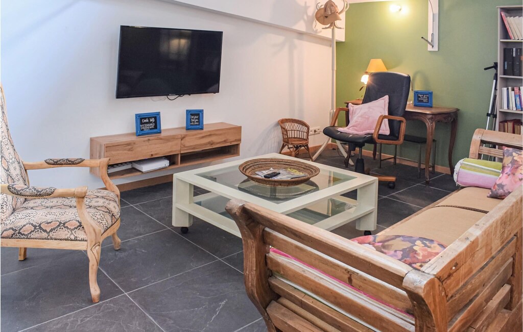 Luneray Apartment | 2 bedroom accommodation in Luneray