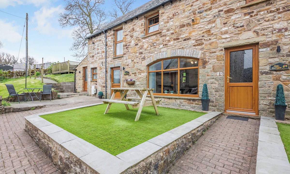 Alston Cottage | 2 bedroom accommodation in Alston