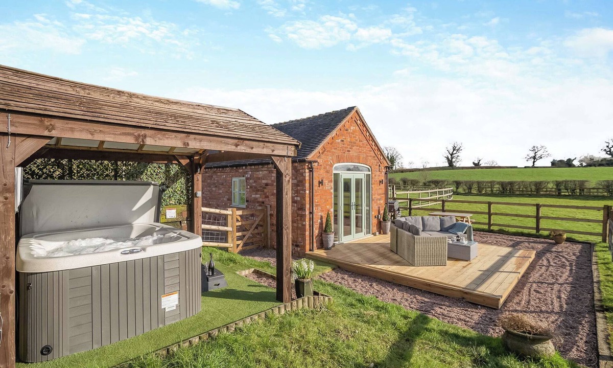 Crewe Cottage | 2 bedroom accommodation in Audlem
