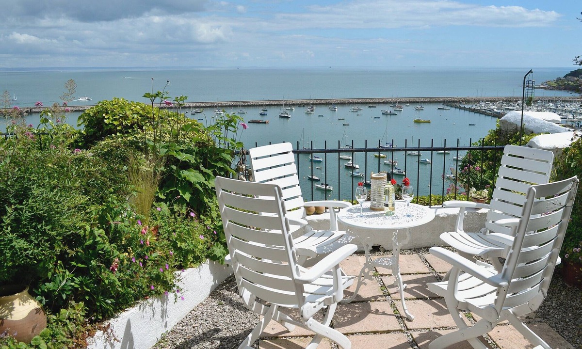 Brixham Cottage | 2 bedroom accommodation in Brixham