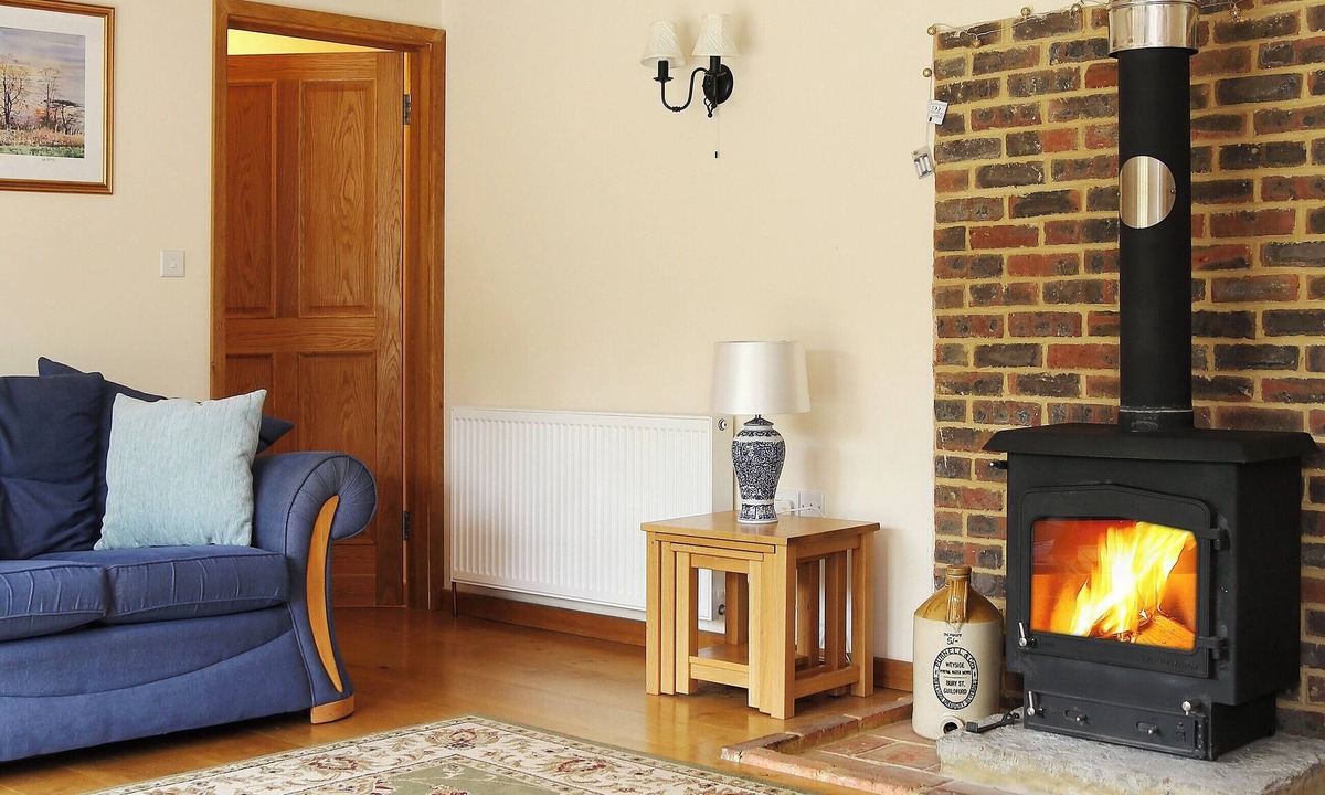 Bilting Cottage | 2 bedroom accommodation in Brook